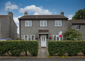 7, The Glebe, Queen Camel, Yeovil BA22 7PR