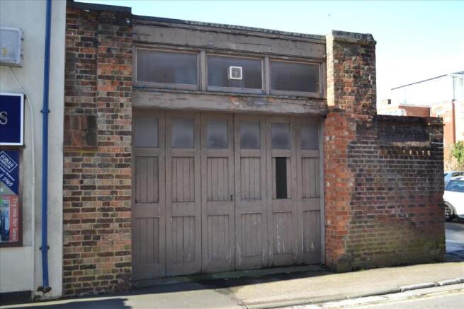 Storage building