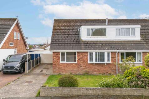 Maes Rhosyn, Rhuddlan, LL18