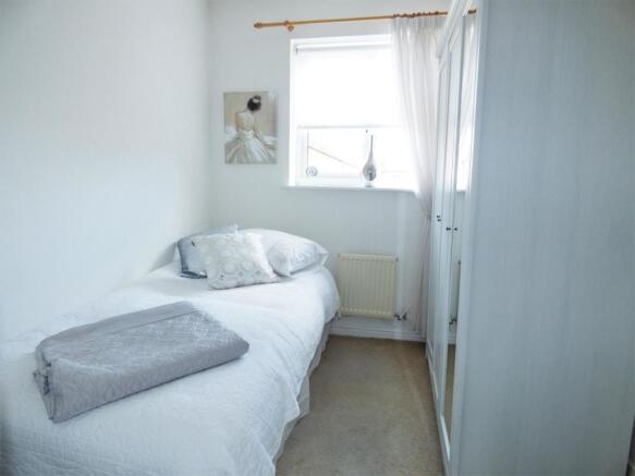 bed 3.JPG