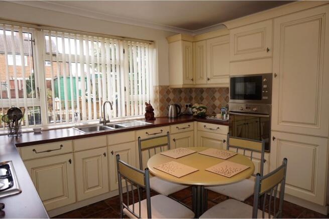Kitchen / Breakfast