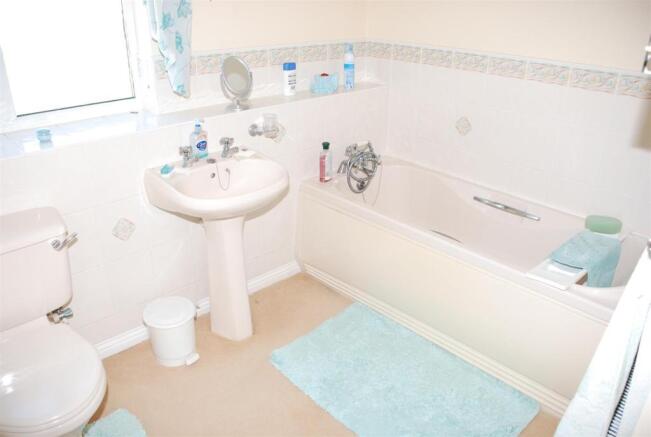 Photo 10