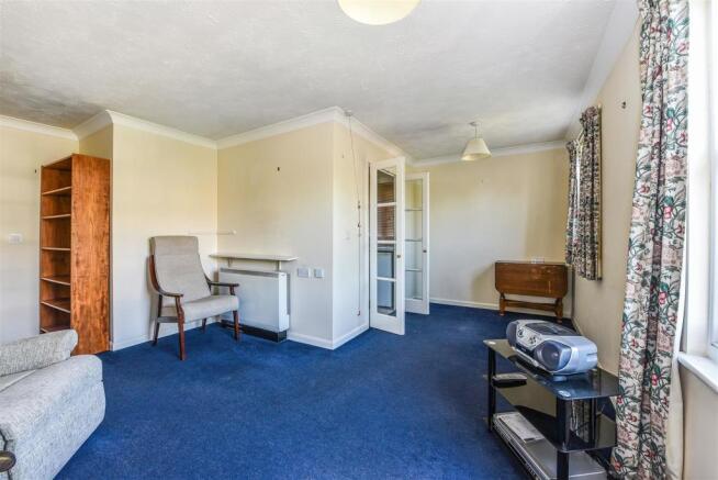 Sitting/Dining Room