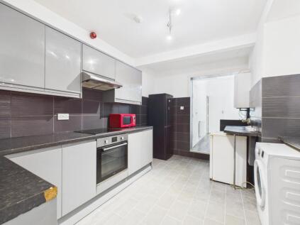 Queens Road, Hull, HU5 2RG