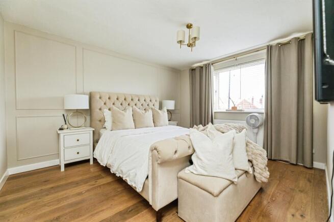 3 bed Detached for sale Image 12