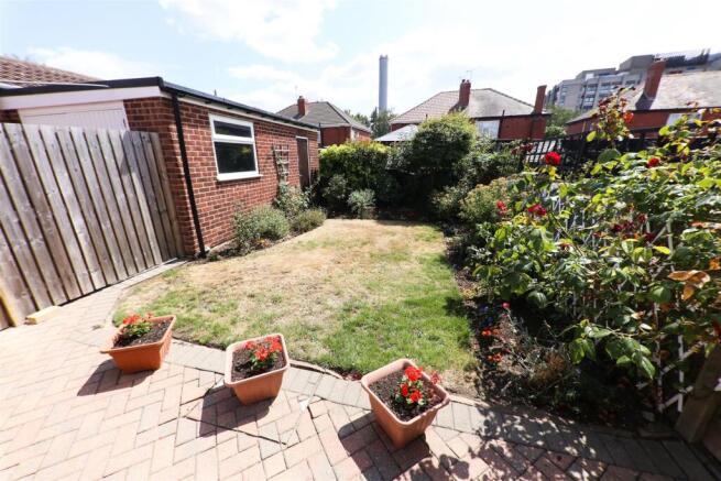 3 bed Semi-Detached for sale Image 4