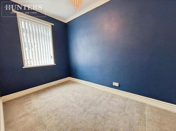 3 bed Terraced to rent Image 8
