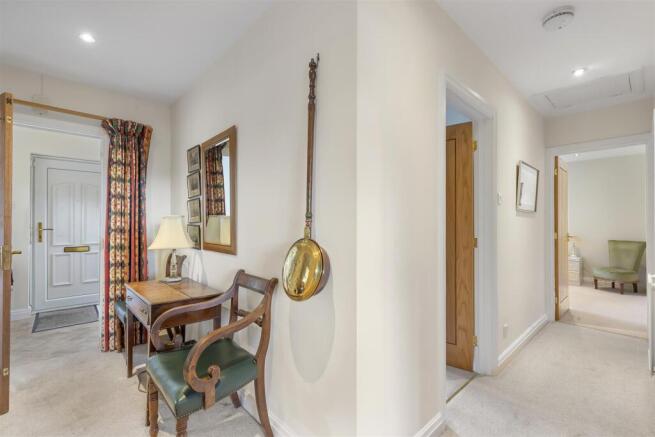 3 bed Detached Bungalow for sale Image 7