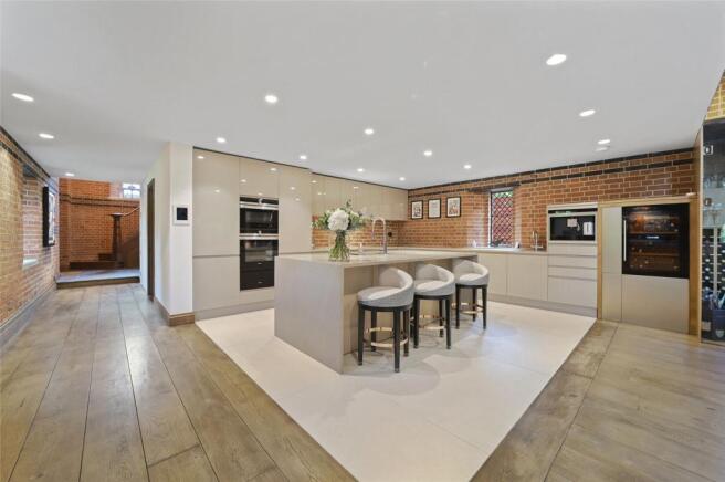 Kitchen/Dining Room