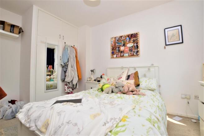 bedroom.2