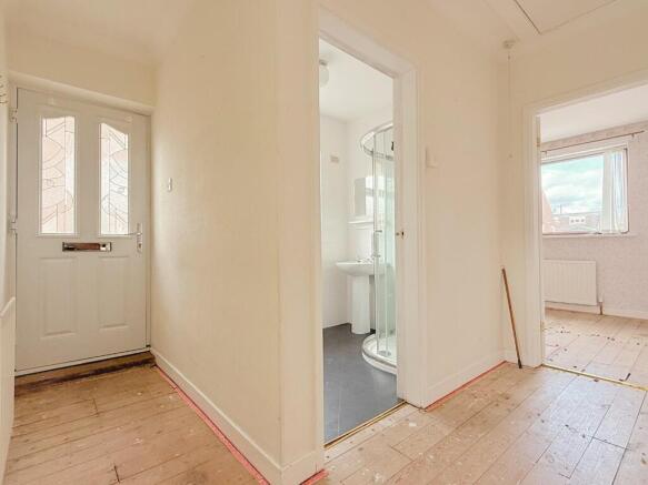 2 bed Semi-Detached Bungalow for sale Image 10