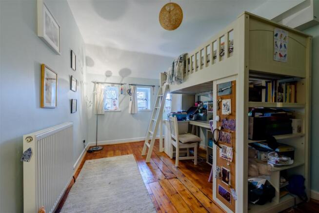 8448569-interior07.jpg