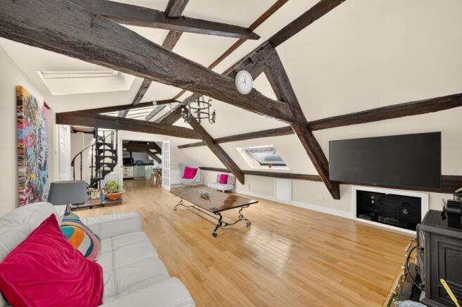 2 bed Apartment for sale Image 7