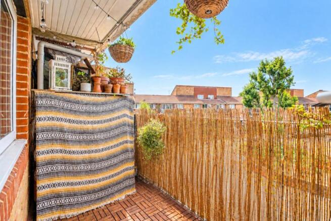 balcony.jpg
