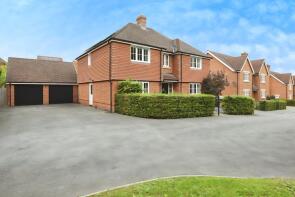 8, Woodford Close, Eastleigh SO50 6JF