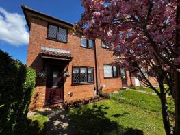 71, Hedgeway, Northampton NN4 0SP