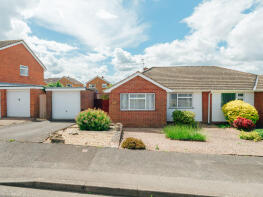 18, Eastnor Close, Worcester WR5 2BZ