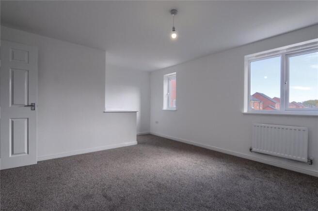 4 bed Detached to rent Image 7