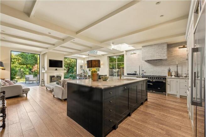 Sutton Court Road, W4 - FOR SALE