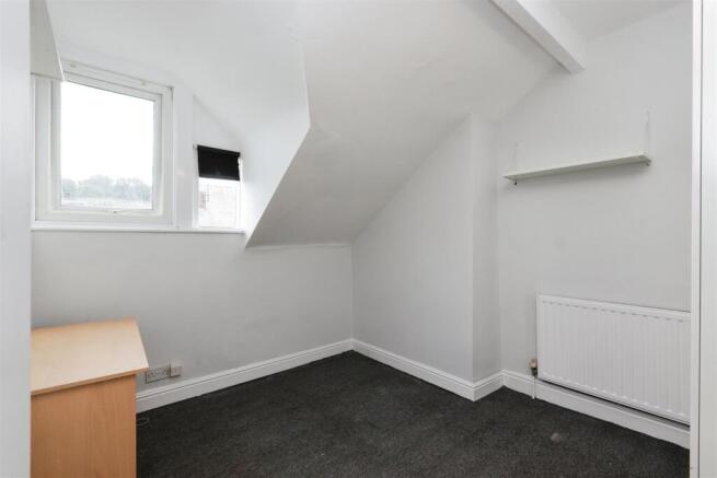 5 bed Terraced for sale Image 11