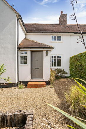 Wilderness Road, Guildford, GU2 photo 4
