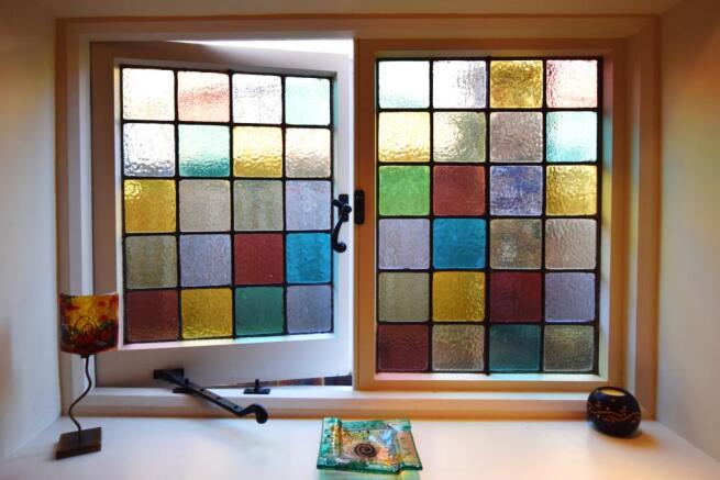 Feature Window