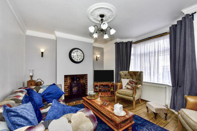 3 bed Semi-Detached for sale Image 9