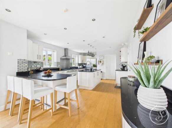 Kitchen/Diner/Family Room