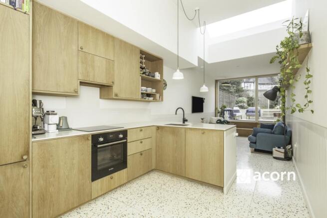 c62c5b57-a410-f11...