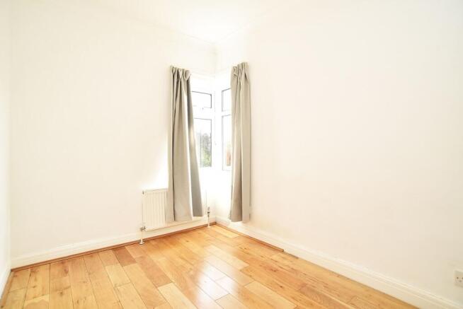 3 bed Semi-Detached for sale Image 10