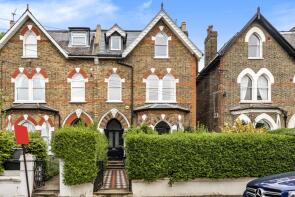 6, Glensdale Road, London SE4 1UE