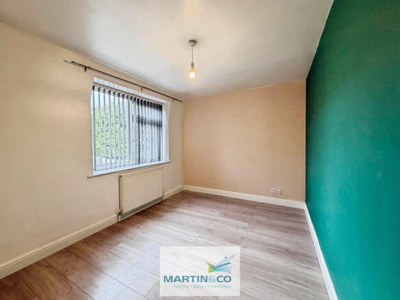 3 bed Town House for sale Image 10