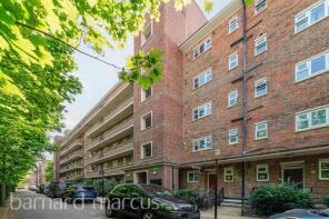 9, Huntingford House, Horne Way, London SW15 1HZ