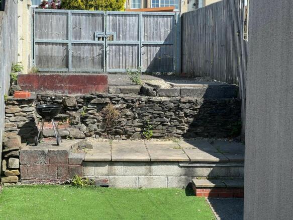 Photo 13