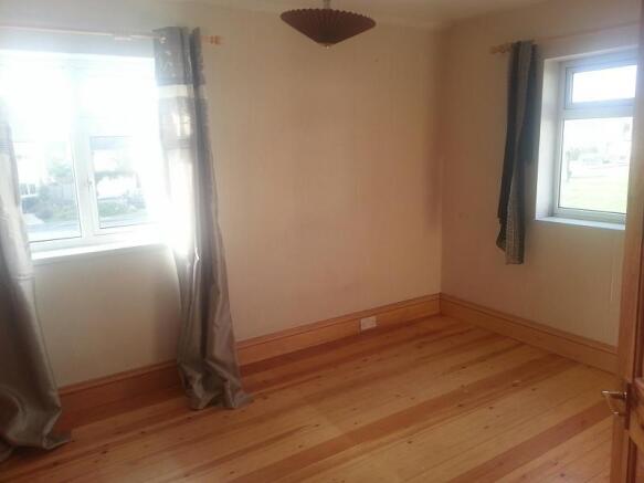 Bedroom 3 (Master)