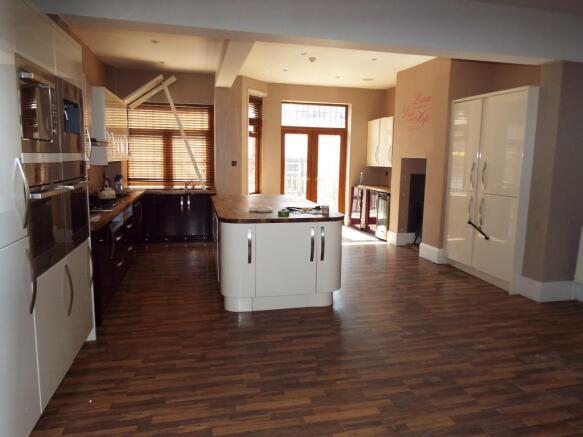 Kitchen/breakfast ro