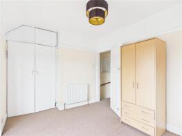 208, St Peters Rise, Bishopsworth, Bristol BS13 7QU