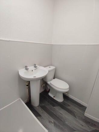 1 bed Flat to rent Image 8