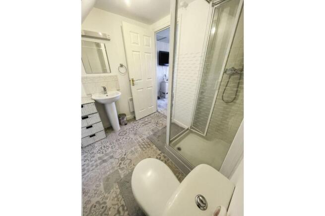 Master En-suite