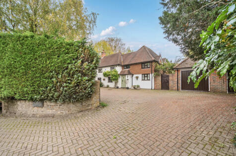 Holmesdale Road, South Darenth, Dartford, Kent, DA4