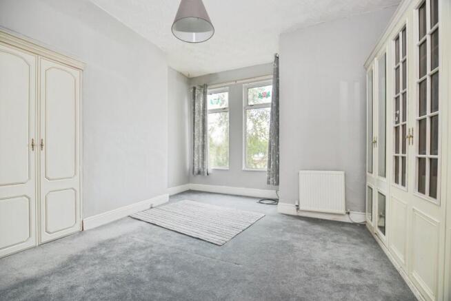 3 bed Terraced for sale Image 9