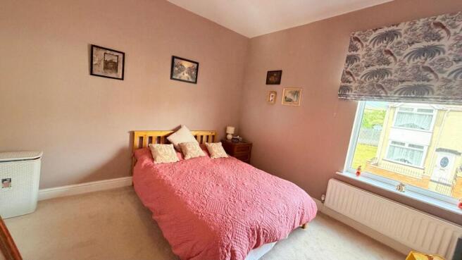 2 bed Terraced for sale Image 10