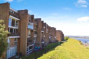 7, Clwyd, Northcliffe, Penarth CF64 1DZ