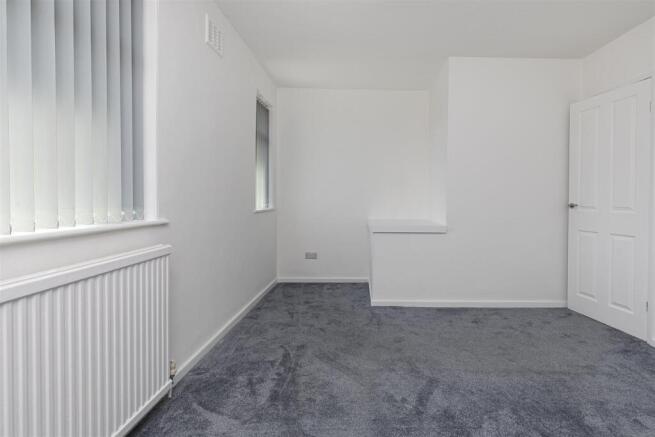2 bed Semi-Detached for sale Image 12