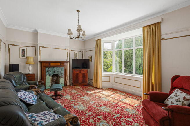 4 bed Detached for sale Image 5