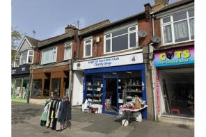 Ground Floor Rear Flat C, 1737, London Road, Leigh-on-sea SS9 2SW