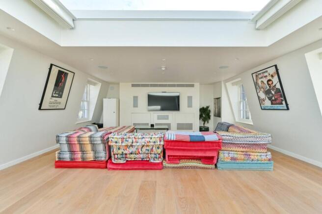 Roland Way, South Kensington, London, SW7 photo 4