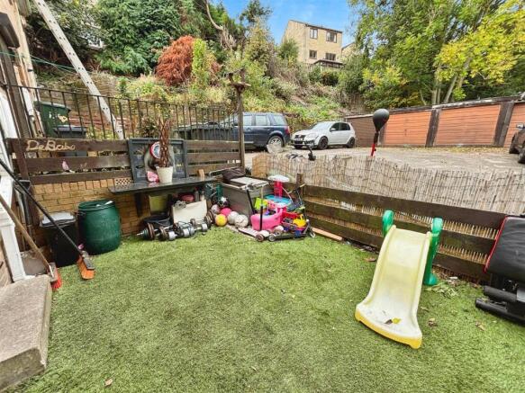 2 bed End of Terrace for sale Image 12