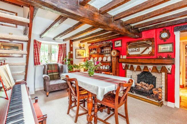 Dining Room Pic 2