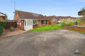 39, Chatsworth Drive, Burton-on-trent DE13 9NS